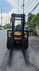 รถโฟล์คลิฟท์มือสอง CAT DP30NT