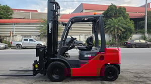 รถโฟล์คลิฟท์มือสอง TOYOTA 8FD25V40 MT