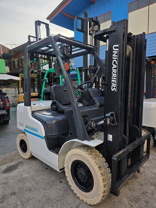 รถโฟล์คลิฟท์มือสอง UNICARRIERS Y1F2 - 6,666ชม. รถโฟล์คลิฟท์มือสอง UNICARRIERS Y1F2 - 6,666ชม.