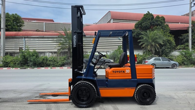 รถโฟล์คลิฟท์มือสอง TOYOTA 5FD28