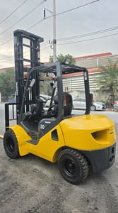 รถโฟล์คลิฟท์มือสอง KOMATSU FD30T-17