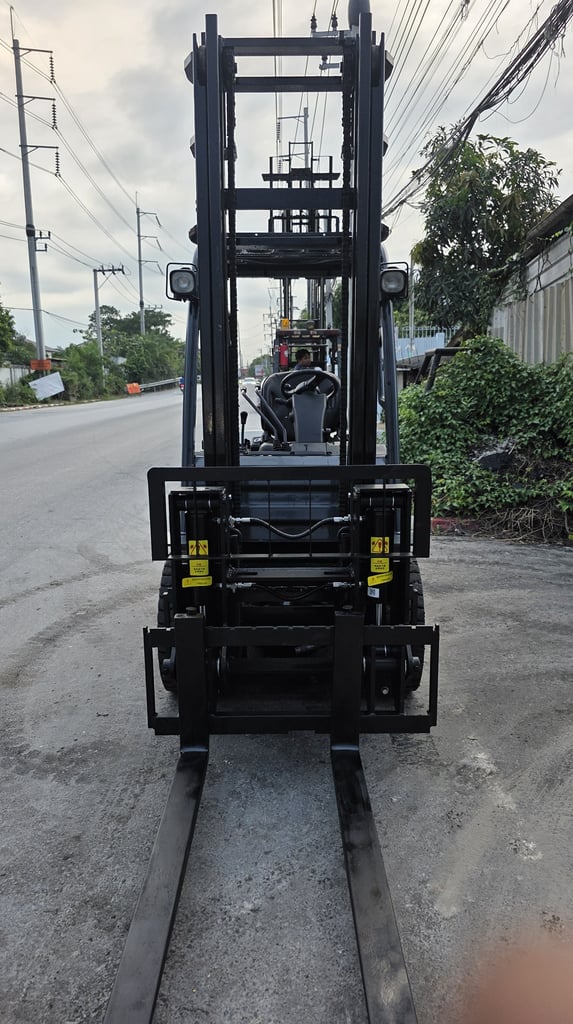 รถโฟล์คลิฟท์มือสอง TOYOTA 8FD25V40 MT