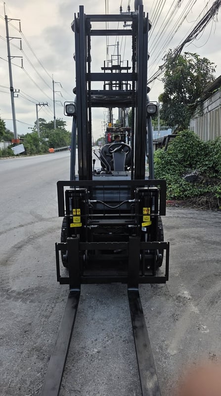 รถโฟล์คลิฟท์มือสอง TOYOTA 8FD25V40 MT