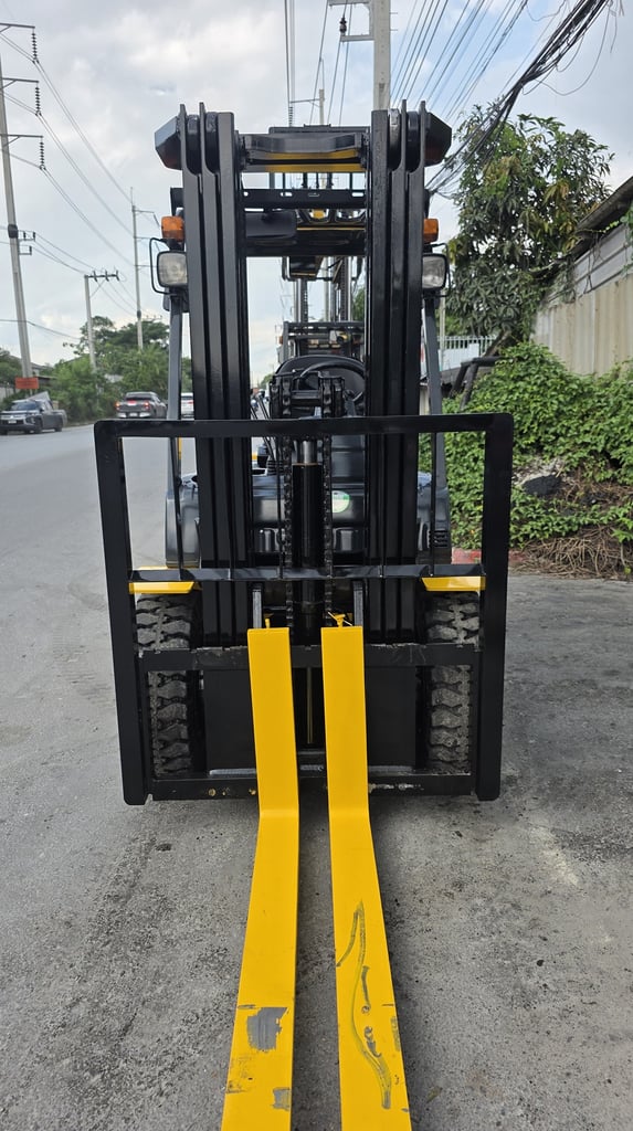 รถโฟล์คลิฟท์มือสอง KOMATSU FD30T-16