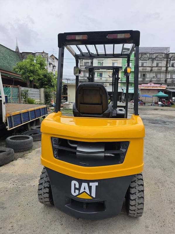 รถโฟล์คลิฟท์มือสอง CAT DP25NT