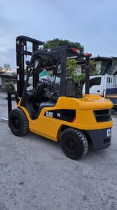 รถโฟล์คลิฟท์มือสอง CAT DP30NT