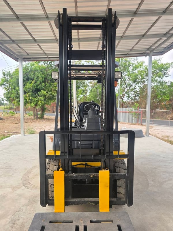 รถโฟล์คลิฟท์มือสอง KOMATSU FD25T-17