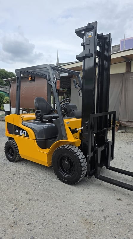 รถโฟล์คลิฟท์มือสอง CAT DP25NT รถโฟล์คลิฟท์มือสอง CAT DP25NT