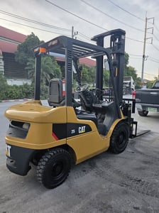 รถโฟล์คลิฟท์มือสอง CAT DP25NT