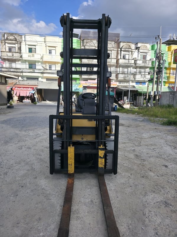 รถโฟล์คลิฟท์มือสอง CAT DP20NT