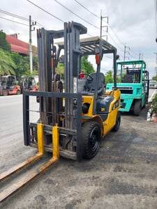 รถโฟล์คลิฟท์มือสอง CATERPILLAR DP25NT Full Free&Side Shift รถโฟล์คลิฟท์มือสอง CATERPILLAR DP25NT Full Free&Side Shift