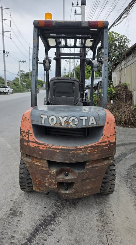 รถโฟล์คลิฟท์มือสอง TOYOTA 8FD25