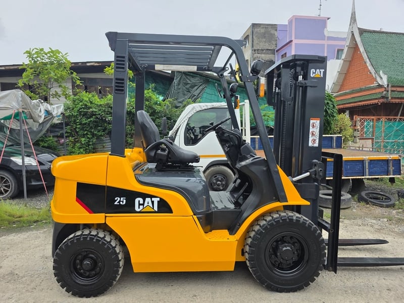 รถโฟล์คลิฟท์มือสอง CAT DP25NT