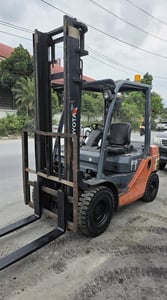 รถโฟล์คลิฟท์มือสอง TOYOTA 8FD25