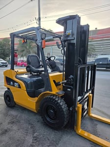 รถโฟล์คลิฟท์มือสอง CATERPILLAR DP25NT with Side Shift