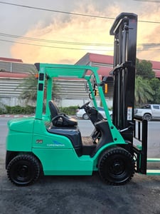 รถโฟล์คลิฟท์มือสอง MITSUBISHI GRENDIA FD25NT Side Shift รถโฟล์คลิฟท์มือสอง MITSUBISHI GRENDIA FD25NT Side Shift