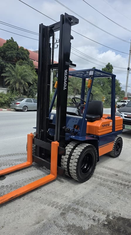 รถโฟล์คลิฟท์มือสอง TOYOTA 5FD28