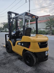 รถโฟล์คลิฟท์มือสอง CAT DP30NT