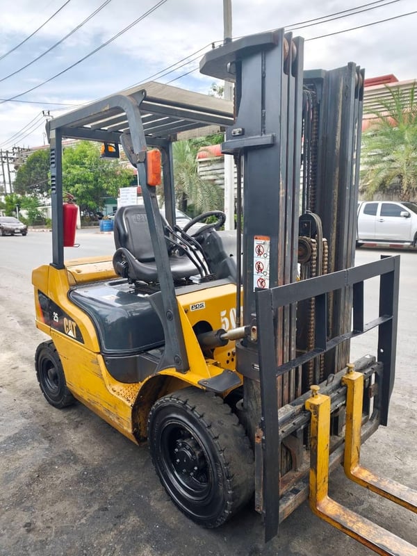 รถโฟล์คลิฟท์มือสอง CATERPILLAR DP25NT Full Free&Side Shift รถโฟล์คลิฟท์มือสอง CATERPILLAR DP25NT Full Free&Side Shift