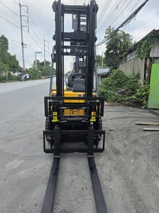 รถโฟล์คลิฟท์มือสอง CATERPILLAR DP25NT with Hinge Fork