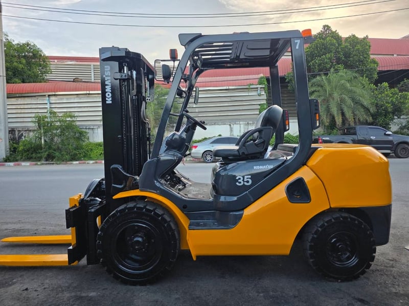 รถโฟล์คลิฟท์มือสอง KOMATSU FD35AT-17 Rotator