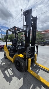 รถโฟล์คลิฟท์มือสอง KOMATSU FD25T-17