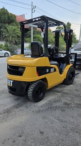 รถโฟล์คลิฟท์มือสอง CAT DP30NT