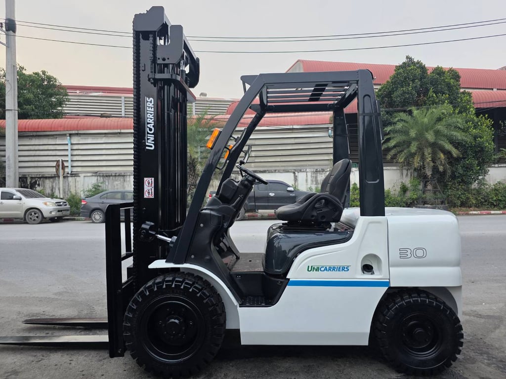 รถโฟล์คลิฟท์มือสอง Unicarriers 3 ตัน