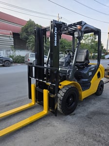 รถโฟล์คลิฟท์มือสอง KOMATSU FD20T-17 เสา 3 เมตร