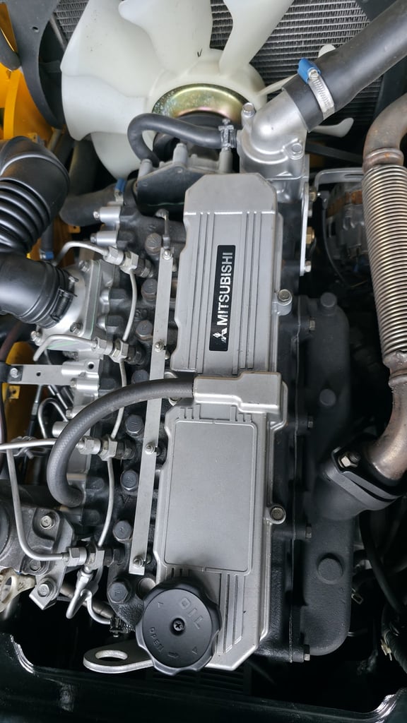 รถโฟล์คลิฟท์มือสอง CATERPILLAR DP25NT with Hinge Fork