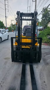 รถโฟล์คลิฟท์มือสอง CAT DP30NT