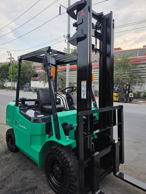 รถโฟล์คลิฟท์มือสอง MITSUBISHI CLASIDIA FD30T รถโฟล์คลิฟท์มือสอง MITSUBISHI CLASIDIA FD30T
