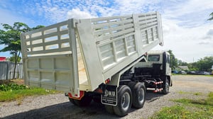 10 ล้อดัมพ์ HINO โปรเฟีย 285 แรงม้า