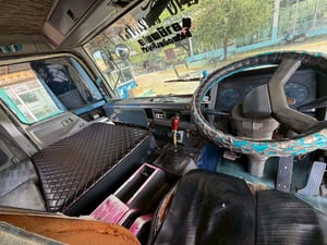 10 ล้อคอก HINO FL3H 195 แรง ปี37