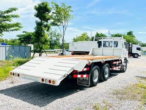 10 ล้อ ท้ายลาด  HINO F18 180 แรงม้า