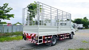 6 ล้อคอก HINO XZU 136 แรงม้า ปี 2553