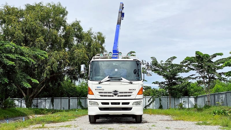6  ล้อติดเครน HINO FG1J 212 แรงม้า ปี 2547