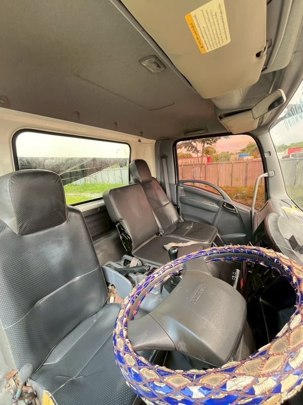 10 ล้ออดัมพ์ ISUZU FRR 210 แรงม้า ปี 2563 มีระบบลากลูก