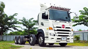 12 ล้อ หัวคัสซี HINO VICTOR 344 แรงม้า ปี 2560
