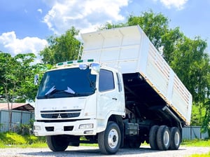 MITSUBISHI FUSO FN 240แรงม้า รถบรรทุก 10ล้อ ดั้มพ์ ปี2013