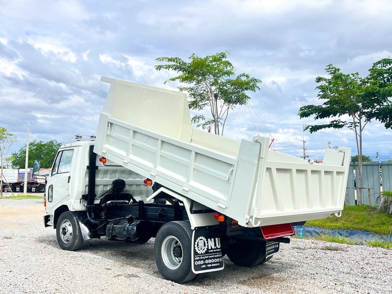 HINO FB รถบรรทุก 6ล้อ ดั้มพ์ ปี1990