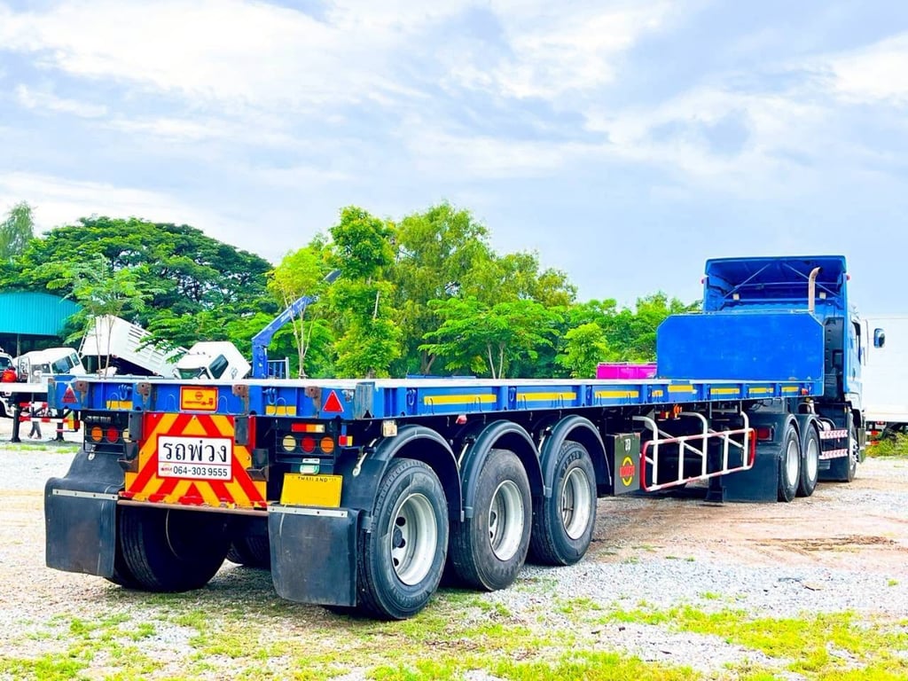หัวลากหางพื้นเรียบ WAFA หัวลาก ISUZU GIGA GXZ 360 แรงม้า ปี 2559 10 น็อต สีพิเศษ หัวลากหางพื้นเรียบ WAFA หัวลาก ISUZU GIGA GXZ 360 แรงม้า ปี 2559 10 น็อต สีพิเศษ