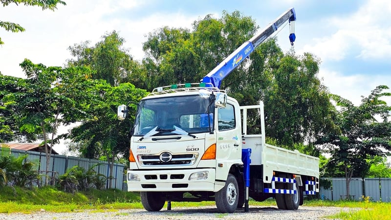 6 ล้อติดเครน HINO FC4J 150 แรงม้า ปี 2547