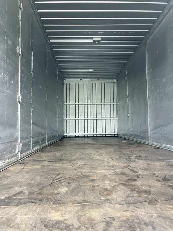 HINO FG 212แรงม้า รถบรรทุก 6ล้อ ตู้แห้ง ปี2015