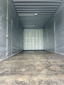 HINO FG 212แรงม้า รถบรรทุก 6ล้อ ตู้แห้ง ปี2015