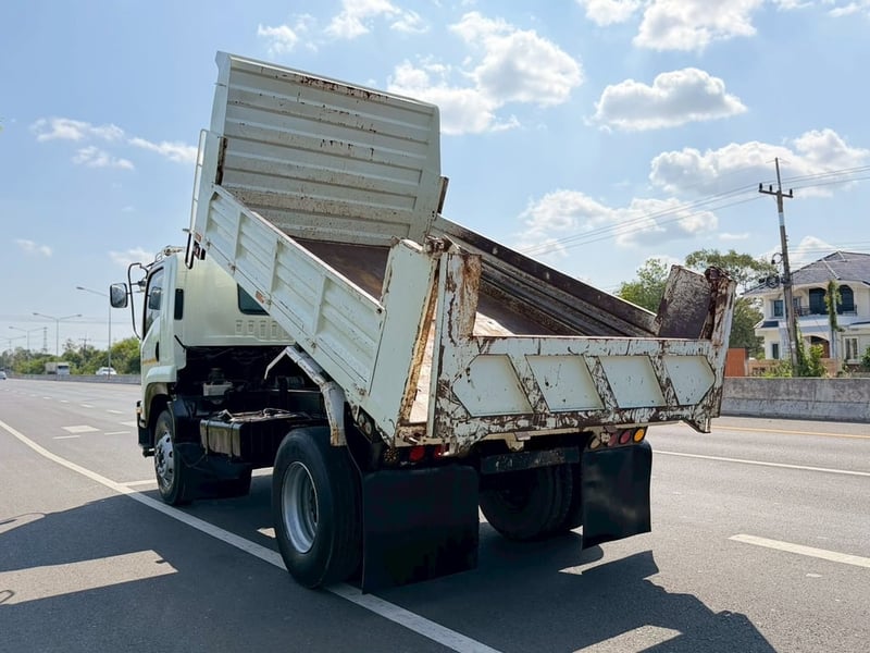 6 ล้อดั้ม ISUZU FTR 240 ปี55 