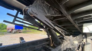 10 ล้อดัมพ์ ISUZU DECA 195 แรงม้า