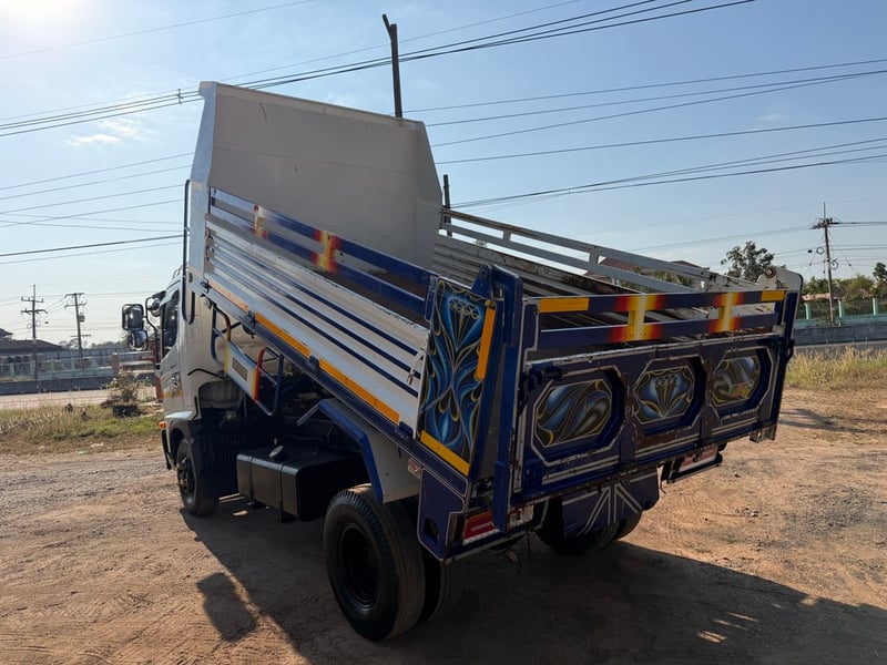 HINO FC 210แรงม้า รถบรรทุก 6ล้อ ดั้มพ์ ปี2022 เลขไมล์ 31,000 กม.