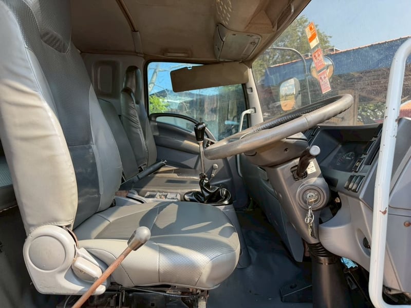 6 ล้อดั้ม ISUZU FTR 240 ปี55 