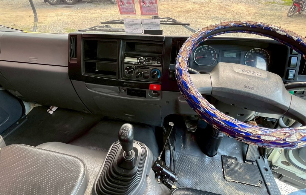 10 ล้ออดัมพ์ ISUZU FRR 210 แรงม้า ปี 2563 มีระบบลากลูก 10 ล้ออดัมพ์ ISUZU FRR 210 แรงม้า ปี 2563 มีระบบลากลูก